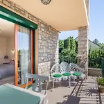 200m To Family House With Garden At Super Location * بالاتونفوريد