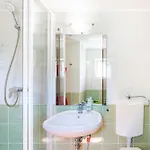 شقة 200m To Family House With Garden At Super Location بالاتونفوريد