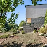 شقة 200m To Family House With Garden At Super Location *