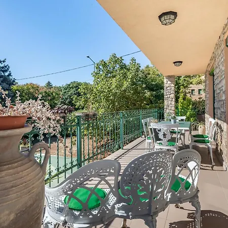 200m To Family House With Garden At Super Location Balatonfüred