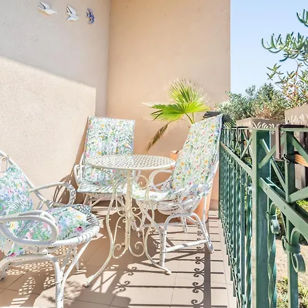 公寓 200m To Family House With Garden At Super Location 巴拉顿菲赖德