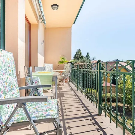 公寓 200m To Family House With Garden At Super Location
