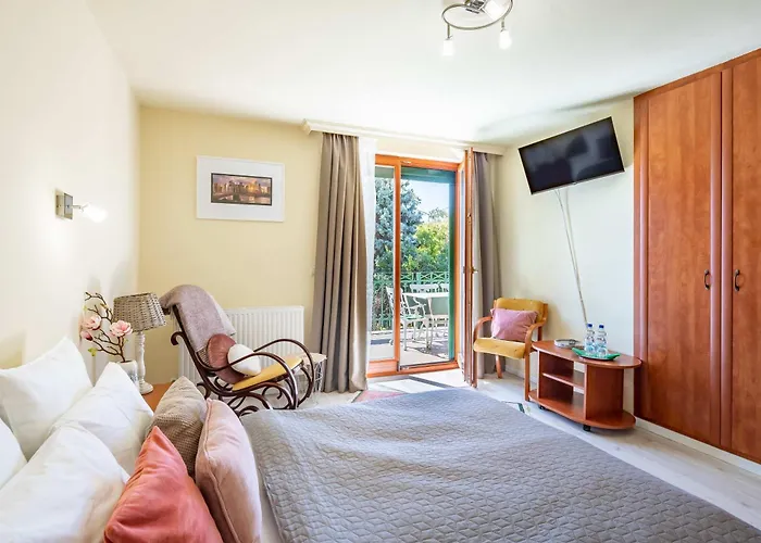 200m To Family House With Garden At Super Location * Balatonfured