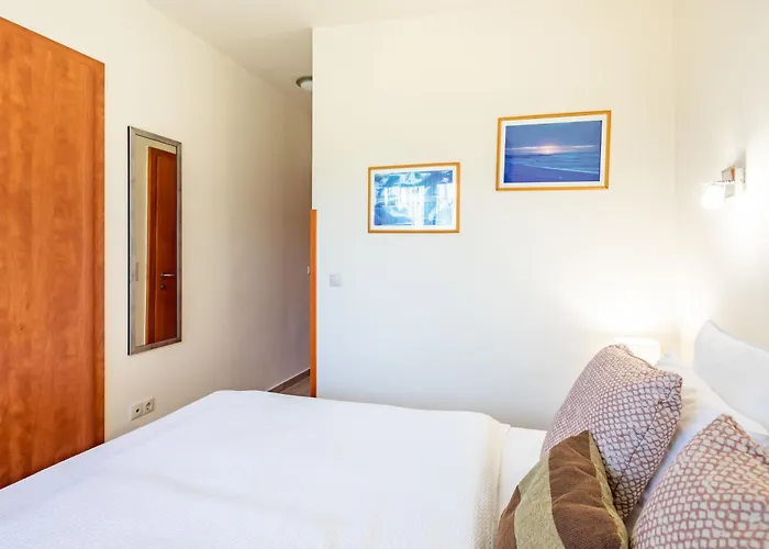200m To Family House With Garden At Super Location Apartment Balatonfured