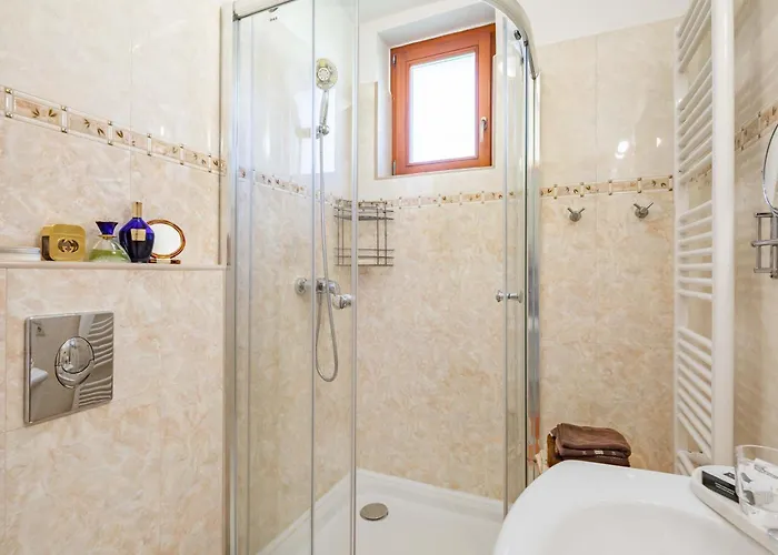 200m To Family House With Garden At Super Location Balatonfured