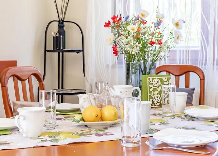 Apartament 200m To Family House With Garden At Super Location *