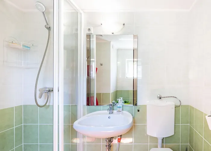 Apartament 200m To Family House With Garden At Super Location Balatonfüred