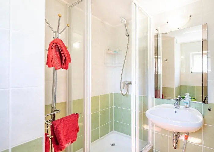 200m To Family House With Garden At Super Location Apartment Balatonfured